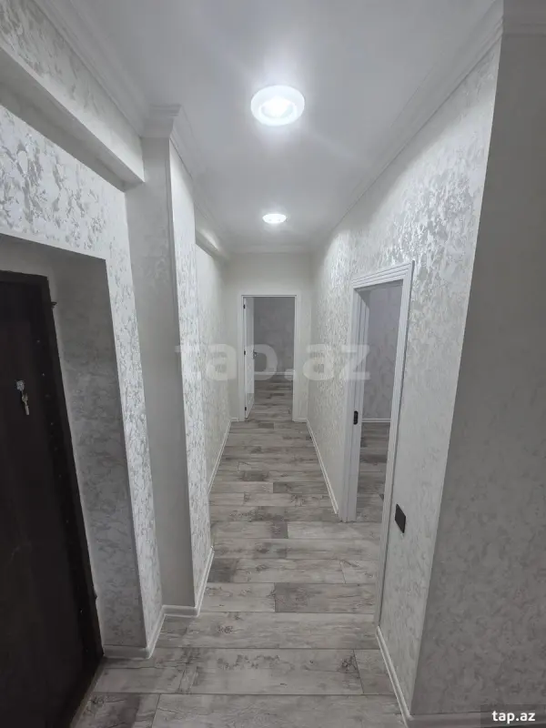 Satılır 2 otaqlı yeni tikili 70 m²