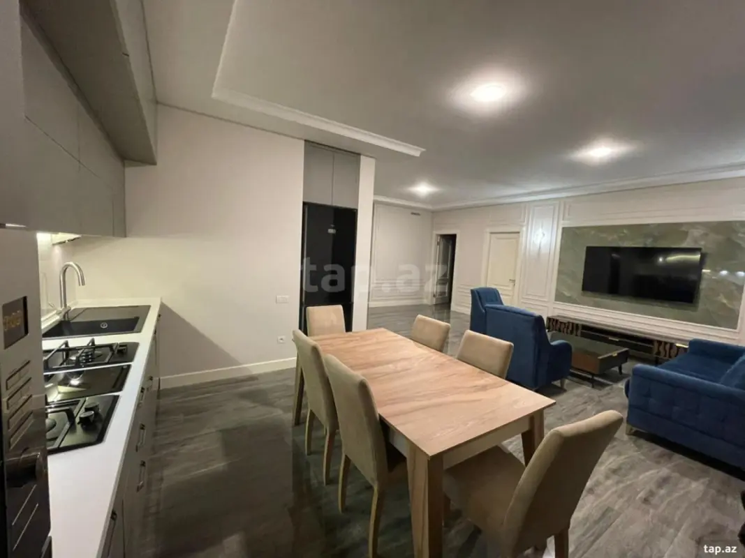 Kirayə verilir 2 otaqlı yeni tikili 105 m²