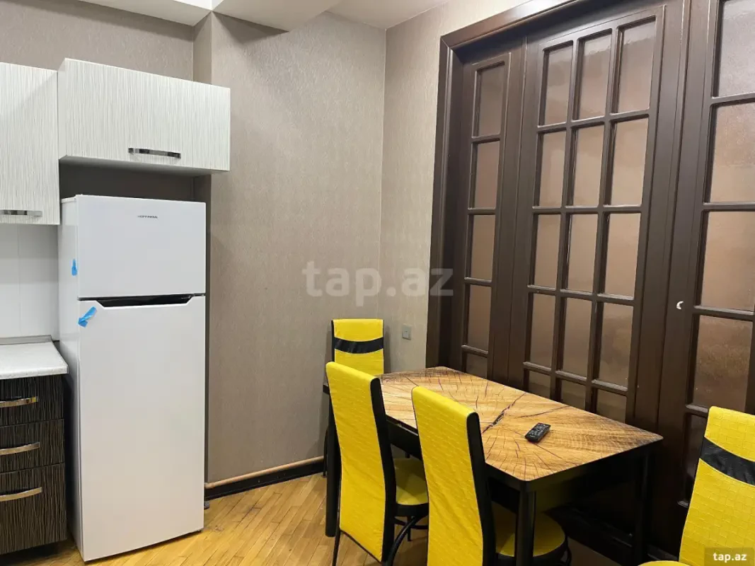 Kirayə verilir 2 otaqlı yeni tikili 80 m²