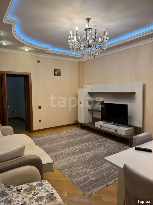 Kirayə verilir 2 otaqlı yeni tikili 90 m²