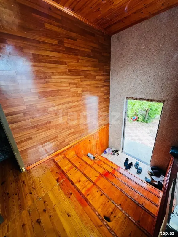 Satılır 3 otaqlı həyət evi 200 m²