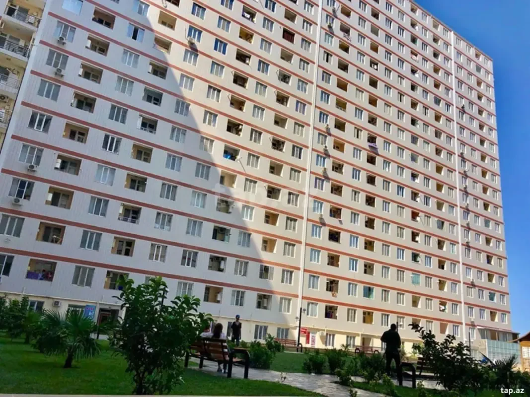 Satılır 3 otaqlı yeni tikili 124 m²