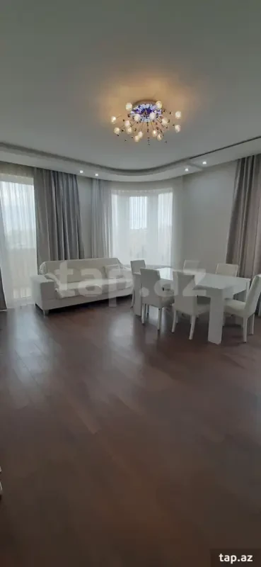 Kirayə verilir 2 otaqlı yeni tikili 95 m²