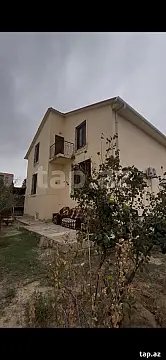 Satılır 4 otaqlı həyət evi 200 m² — Bakı 4 otaq 200.00 m²