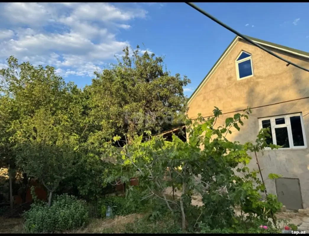 Satılır 3 otaqlı həyət evi 65 m²