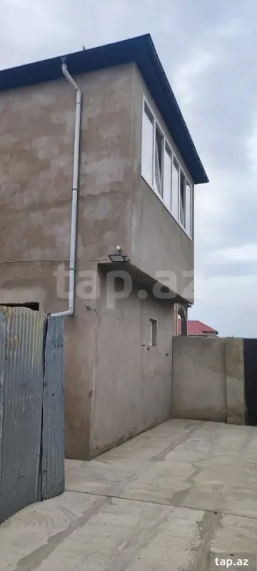 Kirayə verilir 4 otaqlı həyət evi 130 m²