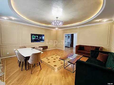Kirayə verilir 3 otaqlı yeni tikili 140 m² — Bakı 3 otaq 140.00 m²