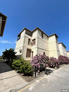 Satılır 7 otaqlı həyət evi 500 m² — Bakı, Buzovna 7 otaq 500.00 m²