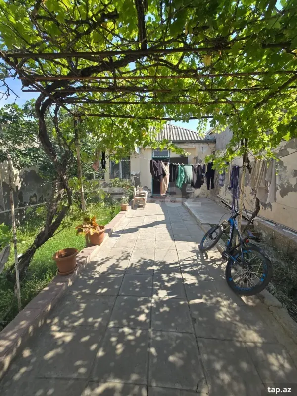 Satılır 4 otaqlı həyət evi 75 m²