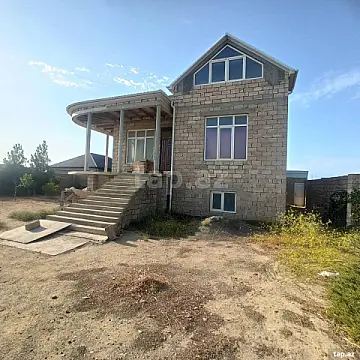 Satılır 4 otaqlı həyət evi 100 m² — Bakı 4 otaq 100.00 m²