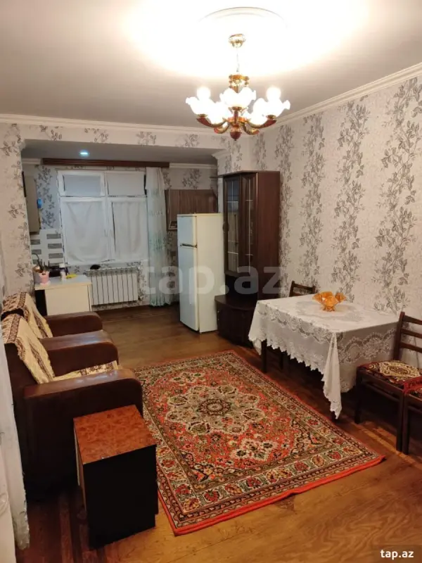 Satılır 2 otaqlı mənzil 45 m²