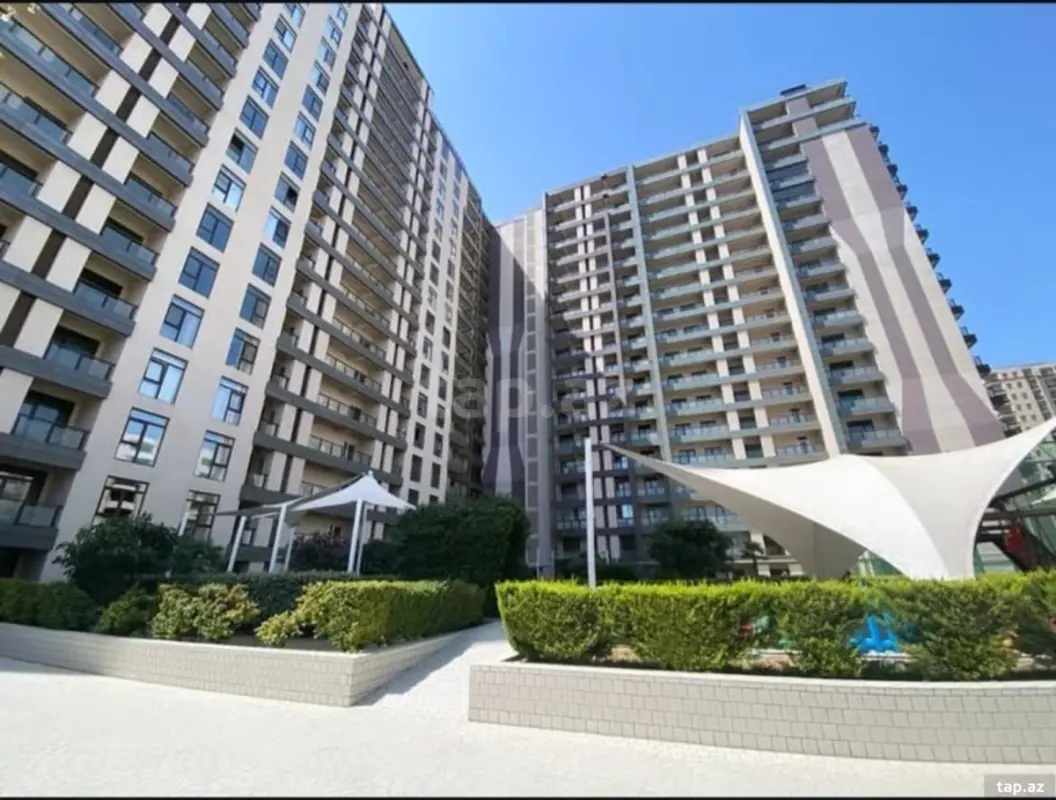 Satılır 3 otaqlı yeni tikili 185 m²