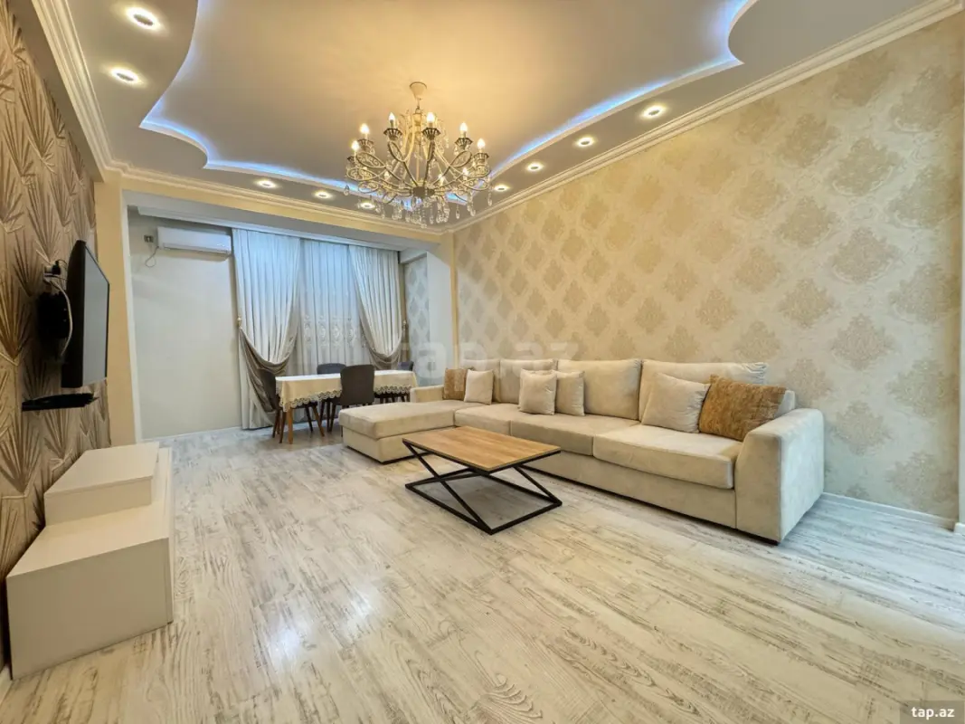 Satılır 2 otaqlı yeni tikili 74 m²