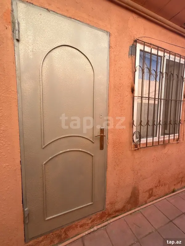 Satılır 1 otaqlı həyət evi 30 m²