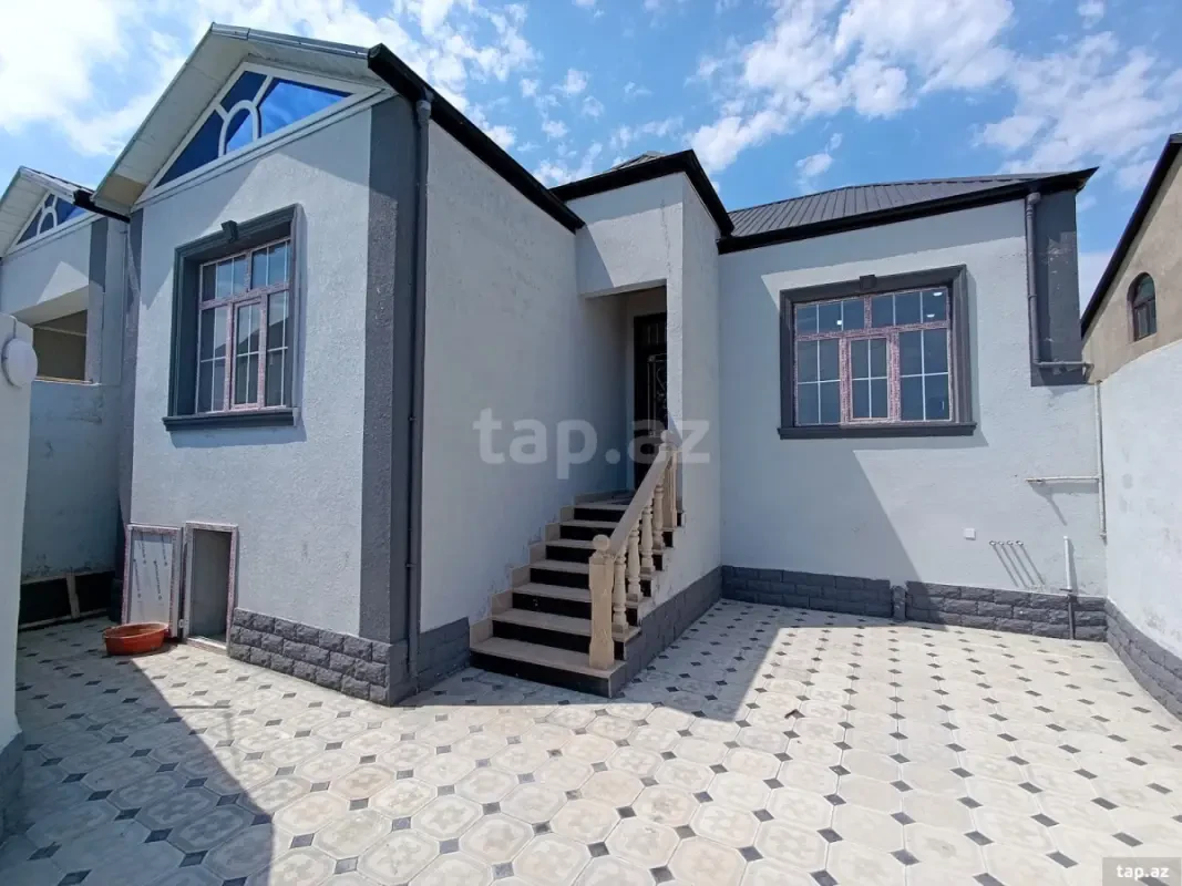 Satılır 3 otaqlı həyət evi 100 m²