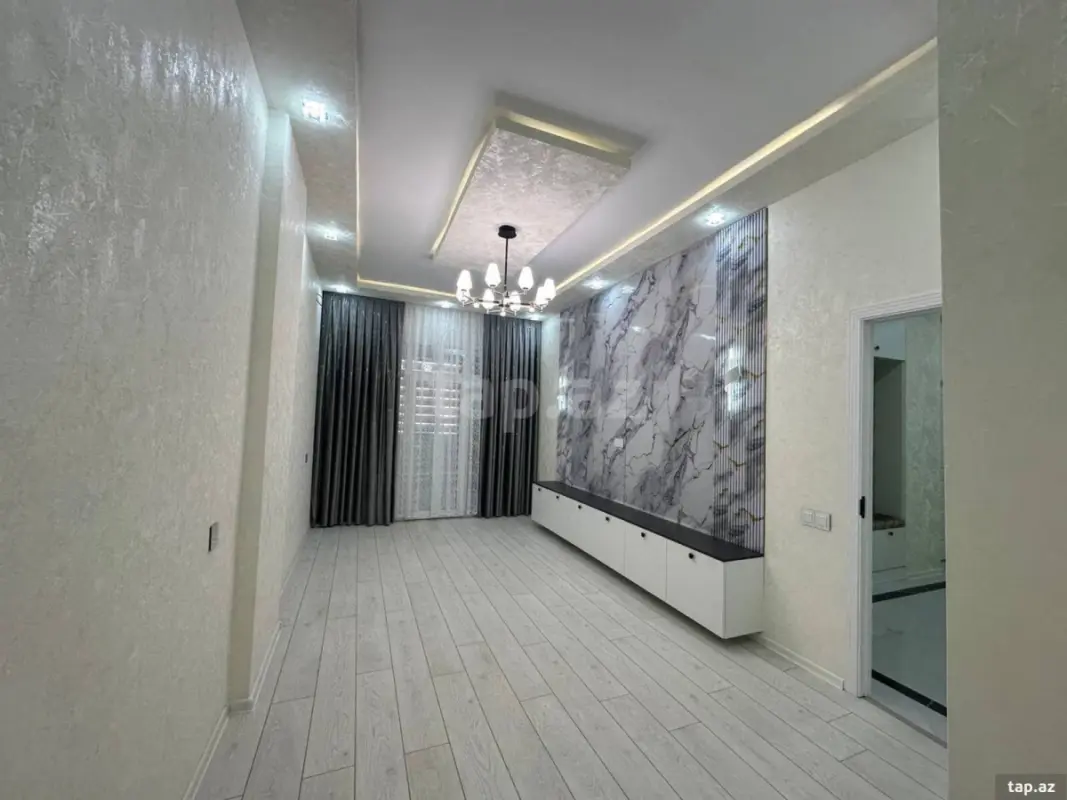 Satılır 3 otaqlı yeni tikili 85 m²