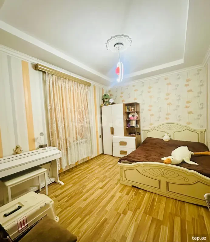 Satılır 4 otaqlı həyət evi 120 m²