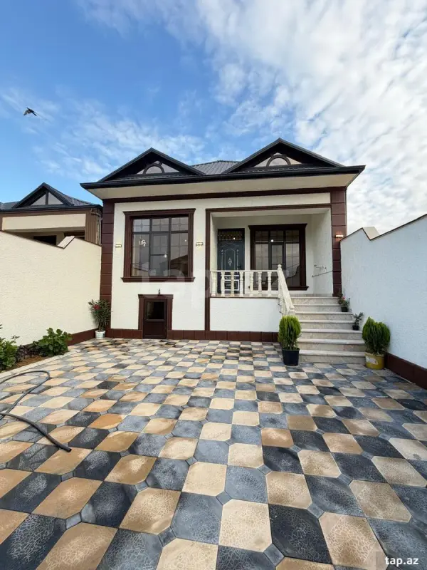 Satılır 3 otaqlı həyət evi 95 m²