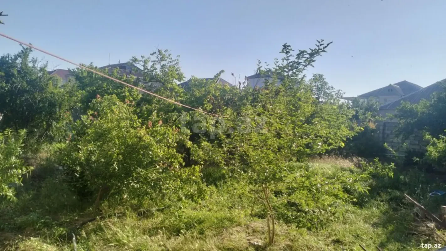 Kirayə verilir 6 otaqlı həyət evi 437 m²