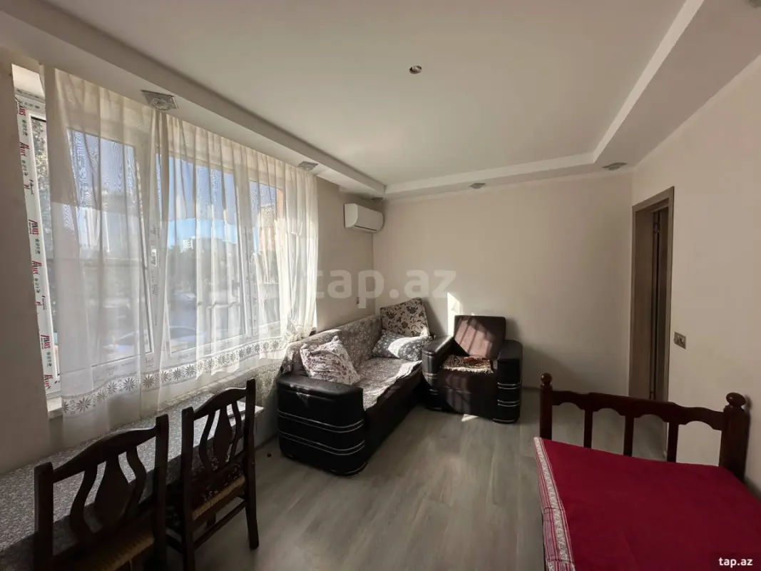 Satılır 2 otaqlı mənzil 41 m²