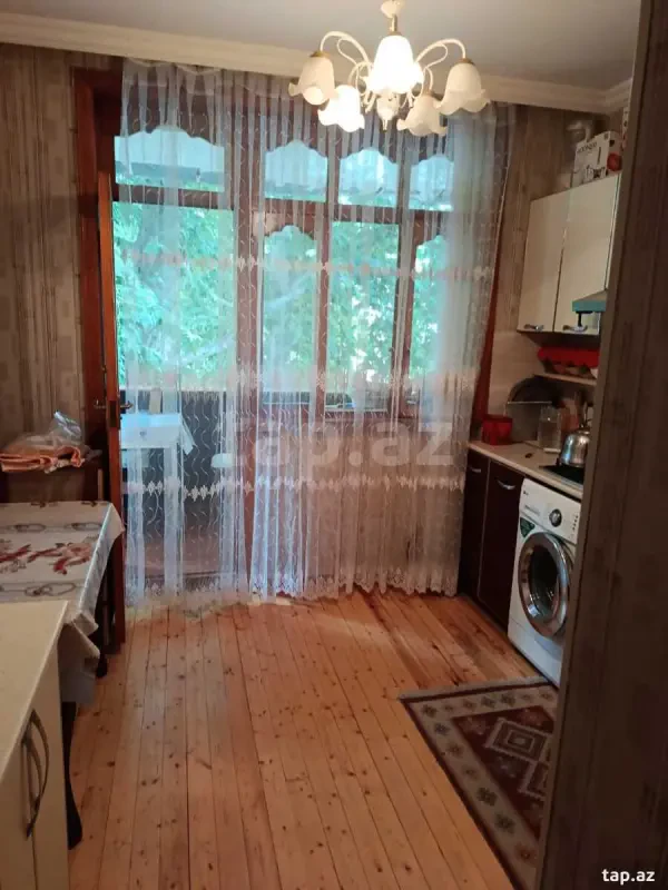 Satılır 3 otaqlı mənzil 67 m²
