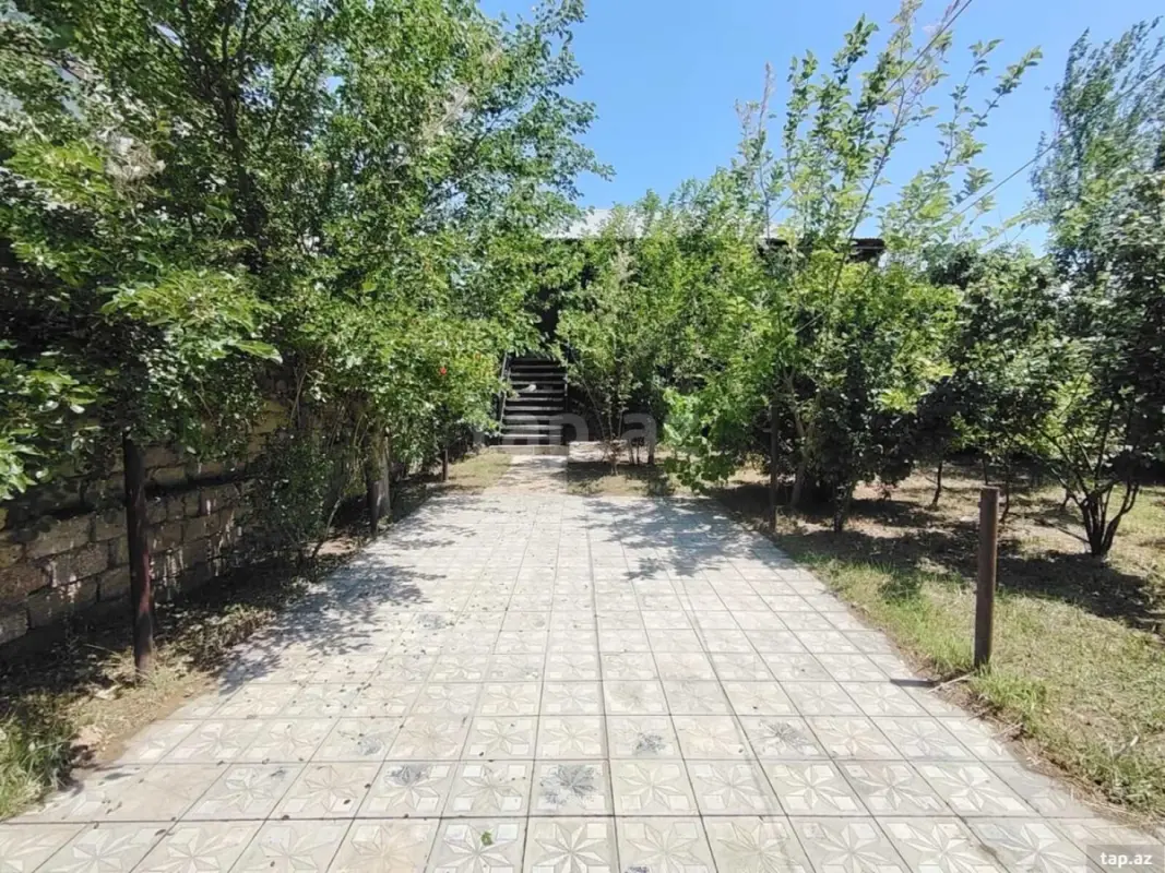 Satılır 3 otaqlı həyət evi 100 m²
