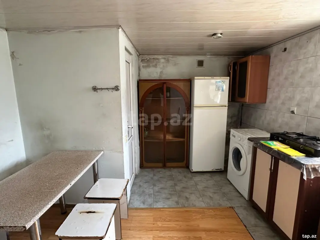 Kirayə verilir 2 otaqlı həyət evi 38 m²
