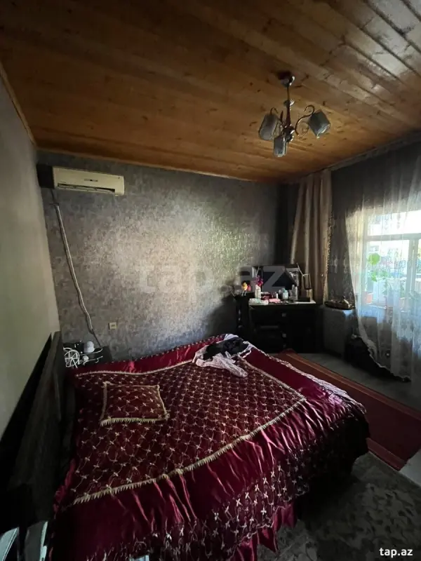 Satılır 4 otaqlı həyət evi 100 m²