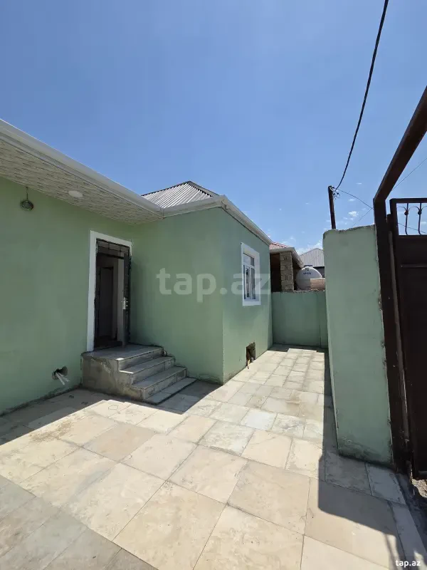 Satılır 2 otaqlı həyət evi 55 m²