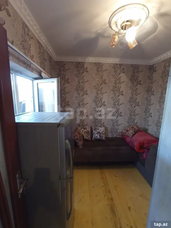 Kirayə verilir 1 otaqlı həyət evi 18 m²