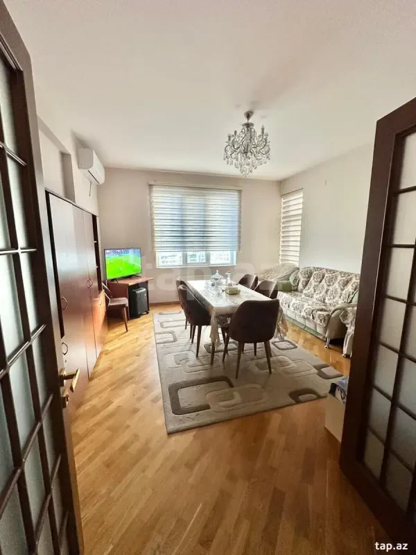 Satılır 2 otaqlı yeni tikili 86 m²