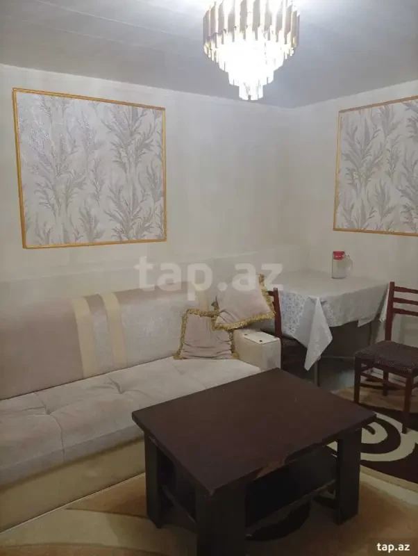 Kirayə verilir 4 otaqlı mənzil 38 m²