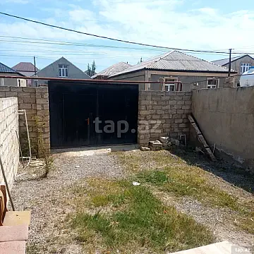 Satılır 9 otaqlı həyət evi 200 m² — Bakı, Hövsan 9 otaq 200.00 m²