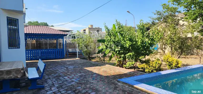 Kirayə verilir 5 otaqlı həyət evi 70 m² — Bakı 5 otaq 70.00 m²