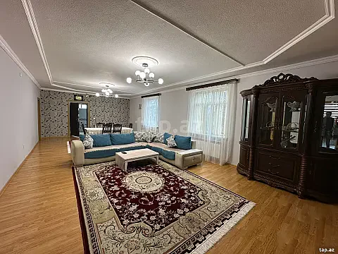 Kirayə verilir 3 otaqlı həyət evi 135 m² — Quba 3 otaq 135.00 m²