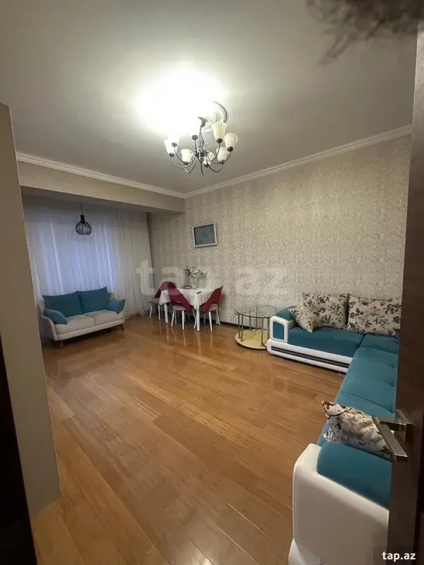 Kirayə verilir 2 otaqlı yeni tikili 70 m²