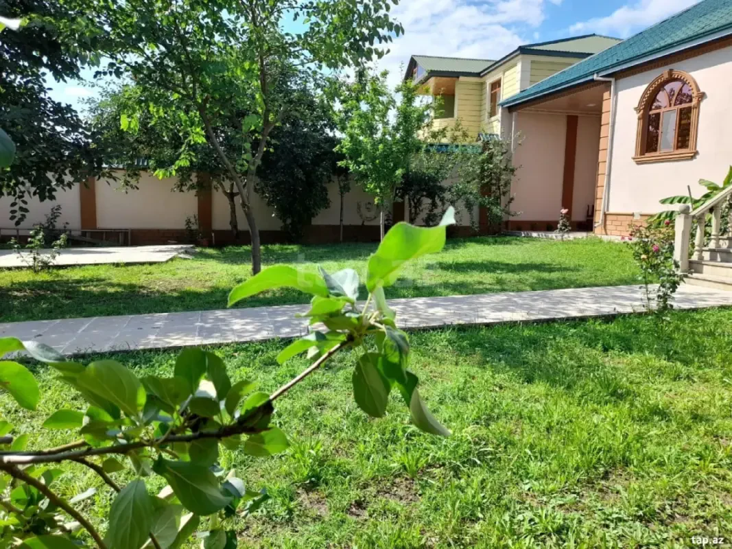 Kirayə verilir 4 otaqlı həyət evi 160 m²