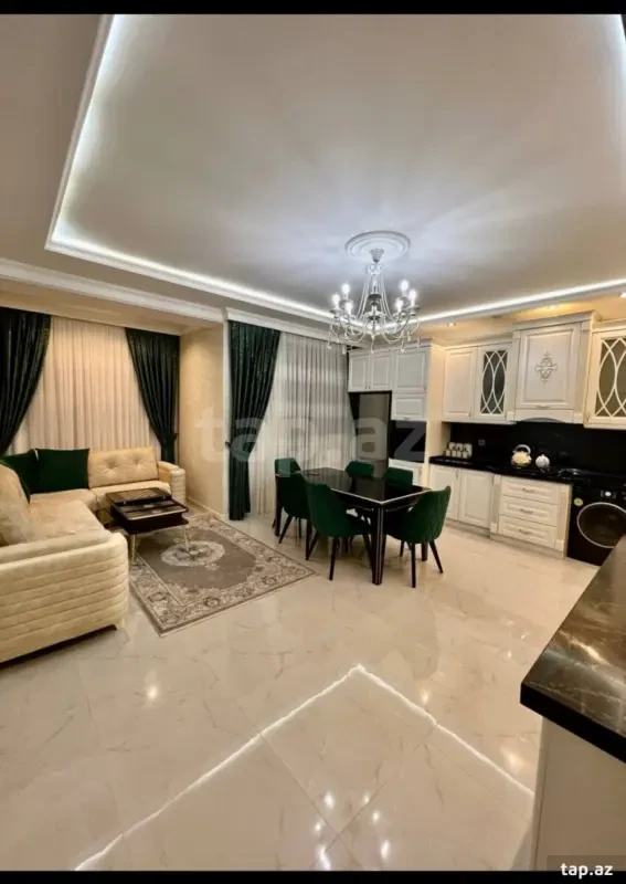 Satılır 3 otaqlı yeni tikili 176 m²