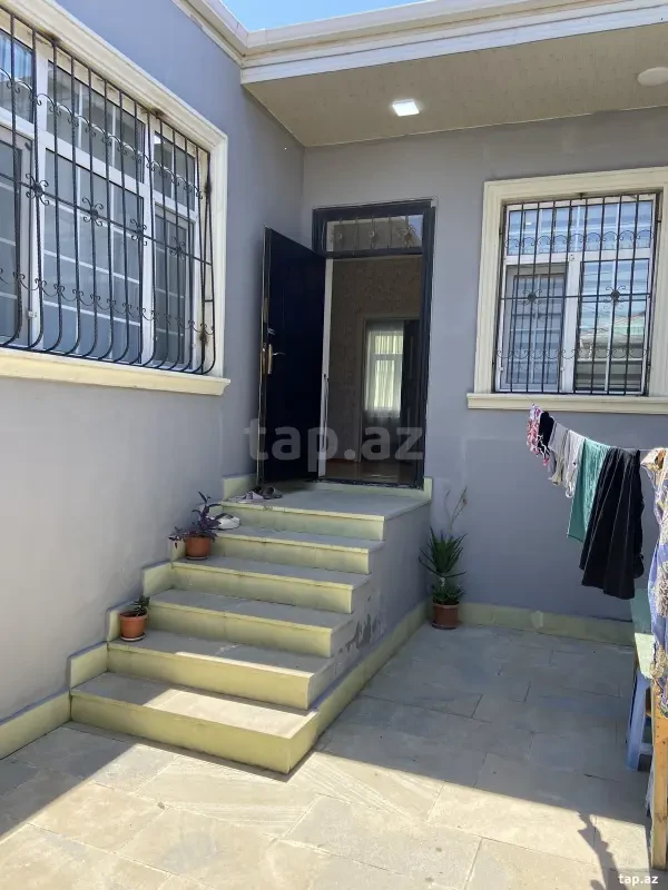 Satılır 3 otaqlı həyət evi 80 m²