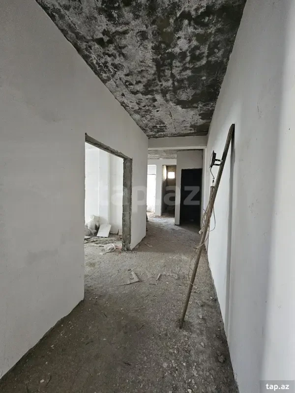 Satılır 4 otaqlı yeni tikili 150 m²