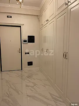 Kirayə verilir 3 otaqlı yeni tikili 137 m² — Bakı, Nizami 3 otaq 137.00 m²