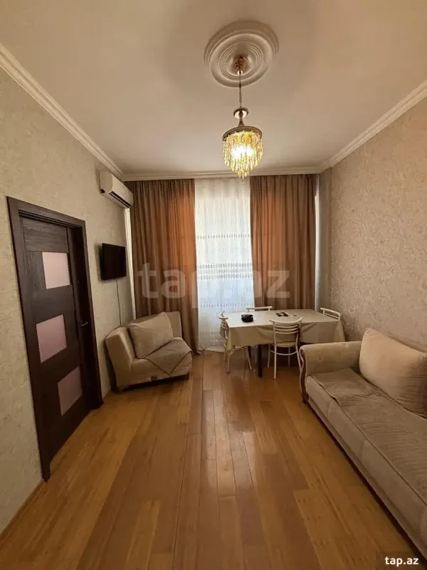 Kirayə verilir 3 otaqlı yeni tikili 70 m²