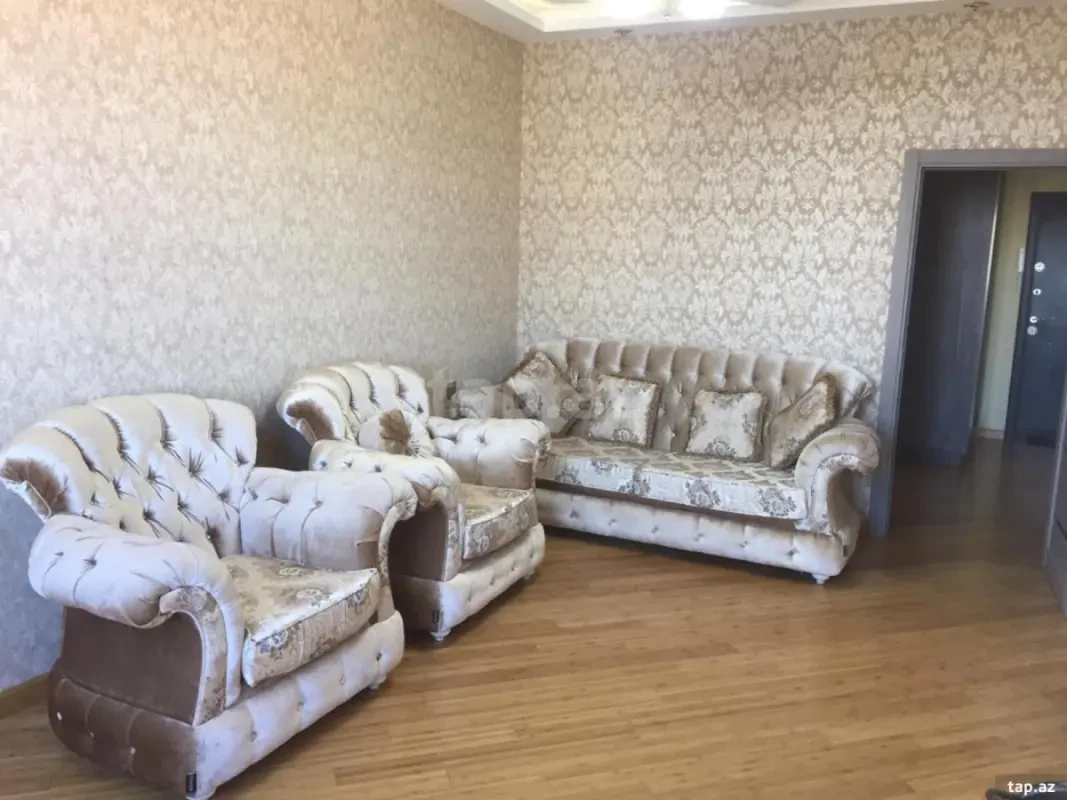 Kirayə verilir 3 otaqlı yeni tikili 70 m²
