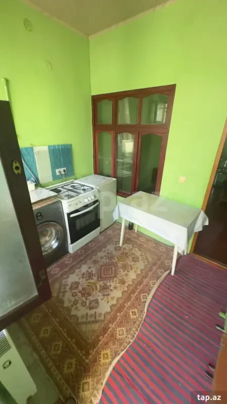 Kirayə verilir 1 otaqlı həyət evi 42 m²