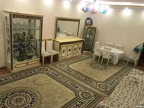 Satılır 4 otaqlı yeni tikili 185 m² — Bakı, Memar Əcəmi yanı 4 otaq 185.00 m²