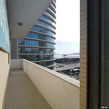 Satılır 4 otaqlı yeni tikili 240 m² — Bakı, Nəsimi 4 otaq 240.00 m²