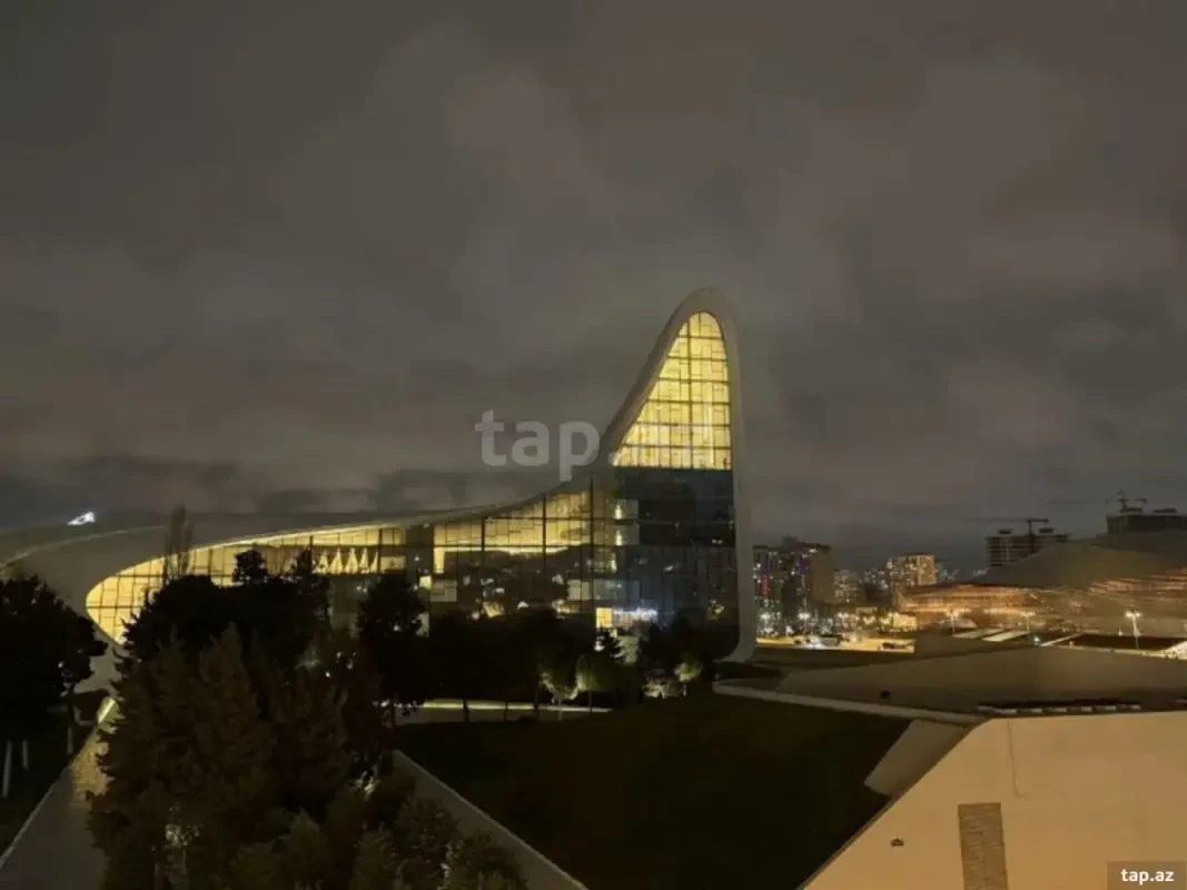 Kirayə verilir 3 otaqlı yeni tikili 100 m²