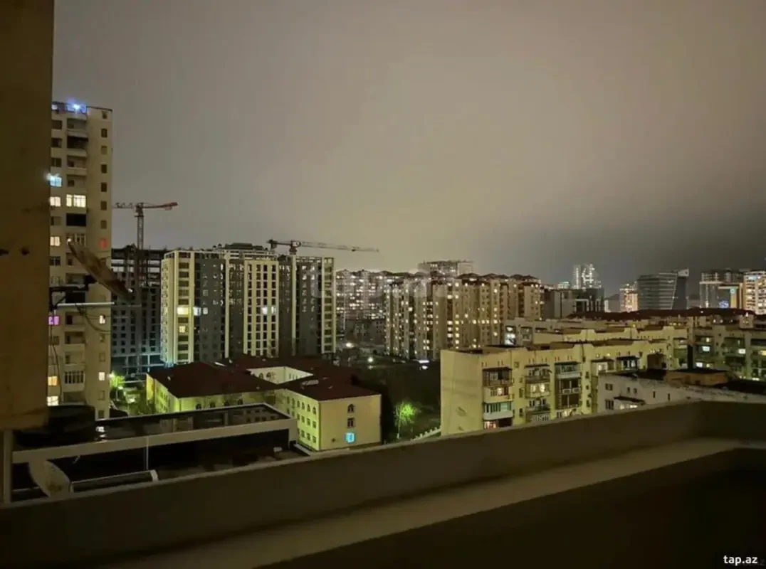 Kirayə verilir 2 otaqlı yeni tikili 65 m²
