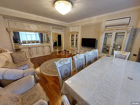 Kirayə verilir 3 otaqlı yeni tikili 125 m² — Bakı 3 otaq 125.00 m²