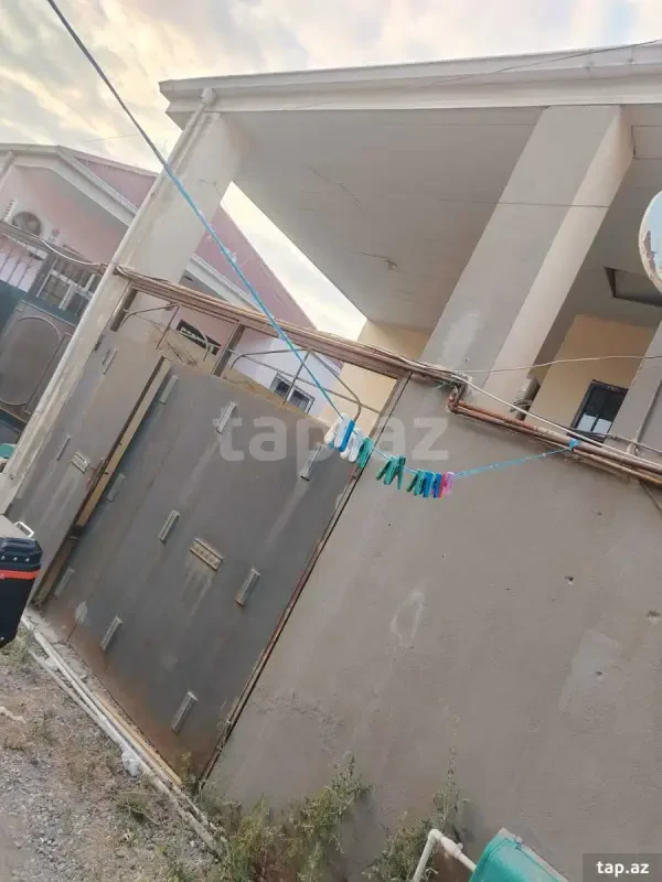 Kirayə verilir 2 otaqlı həyət evi 45 m²